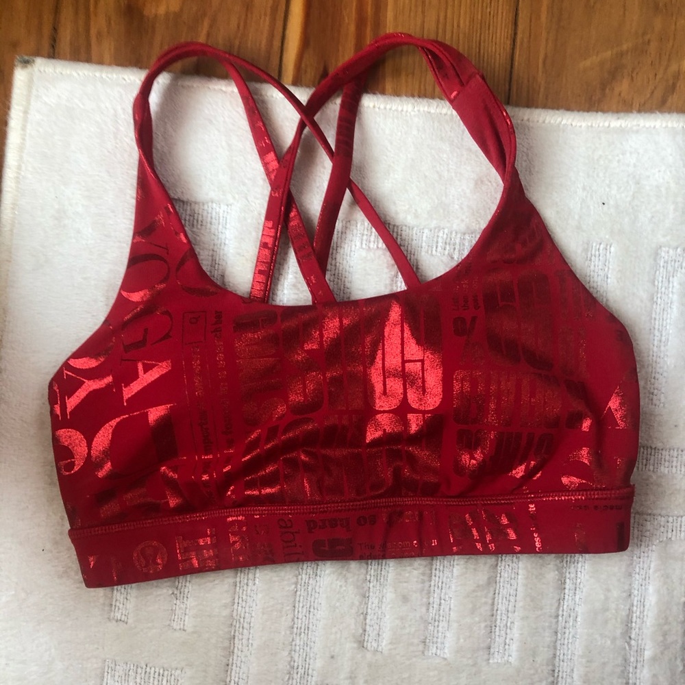 Lululemon RARE red energy bra